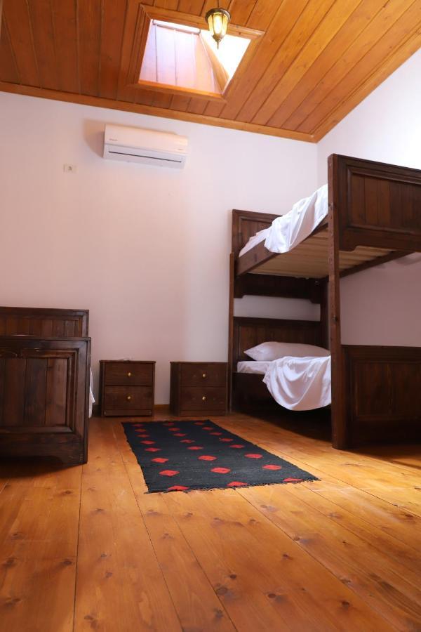 Villa Athina In Berat Castle - Since 1741 Εξωτερικό φωτογραφία