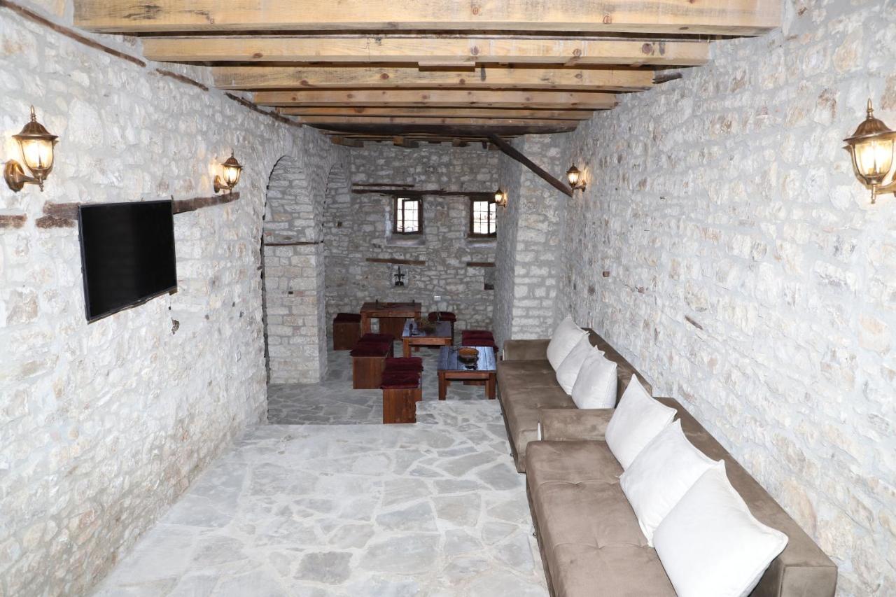 Villa Athina In Berat Castle - Since 1741 Εξωτερικό φωτογραφία